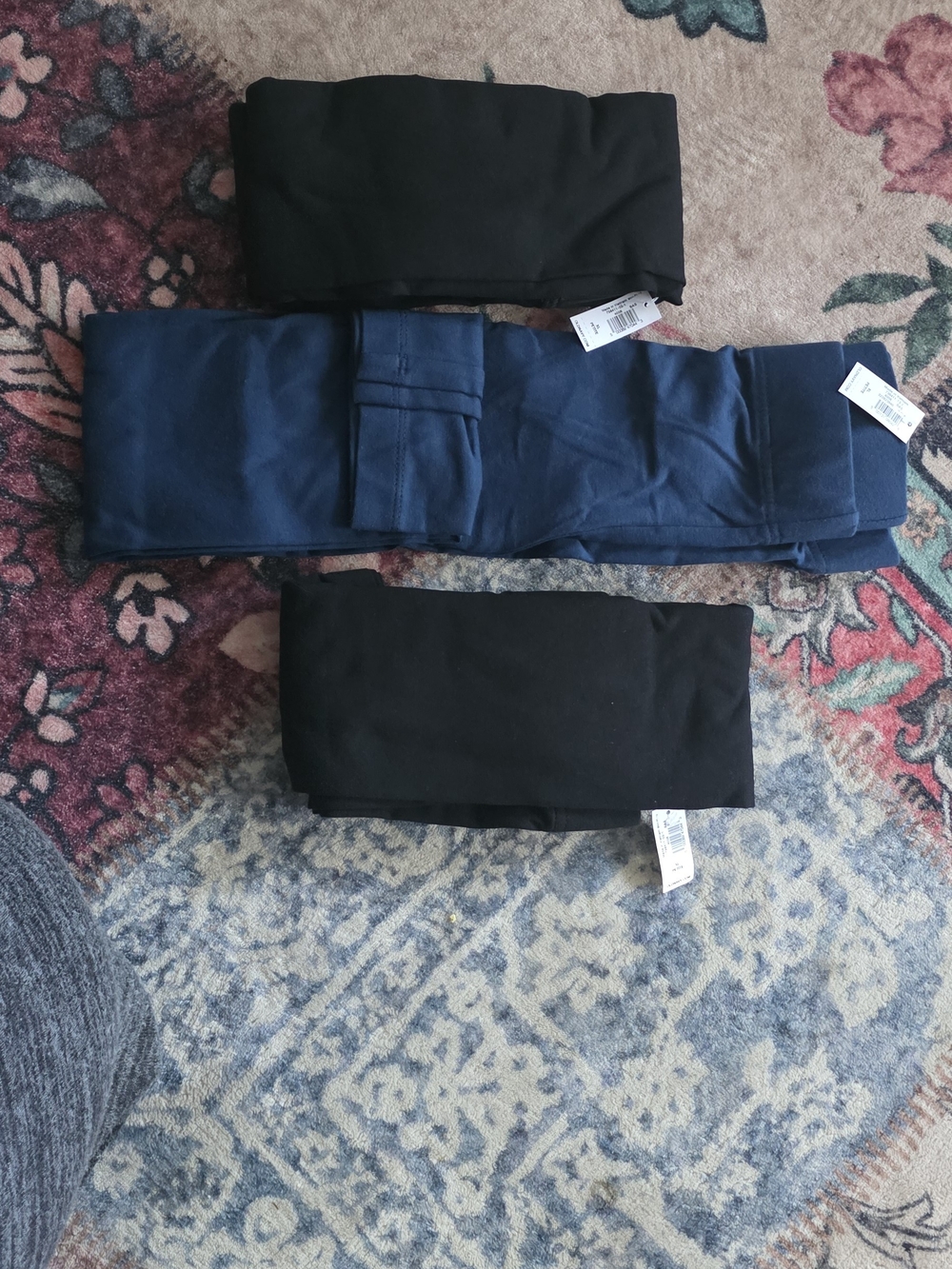 Old Navy Navy and Black Folded Leggings Trio